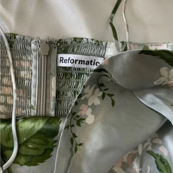 Reformation Frankie Silk Dress in Tea Garden *NWT* - Picture 5 of 6